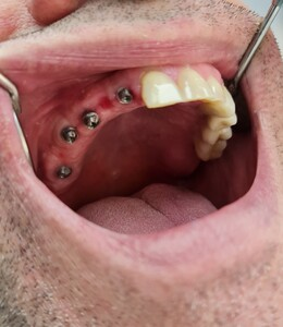 AlbdentaL Dental Clinic _0